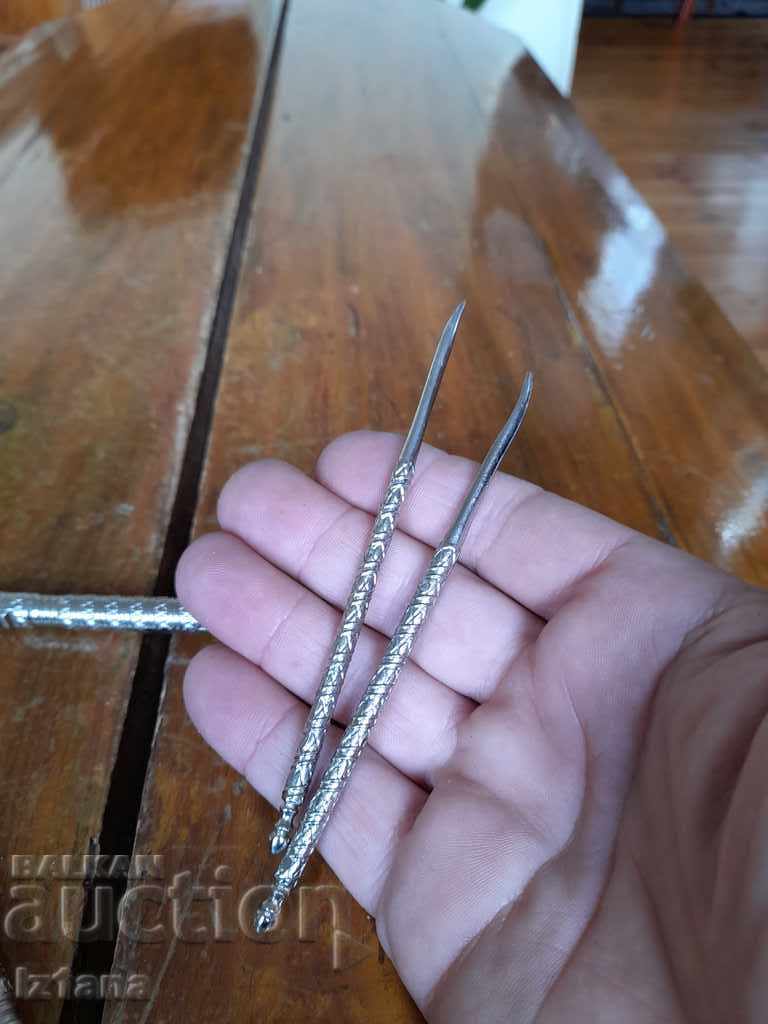 Delivery of Old nutcracker Delivery of Old nutcracker