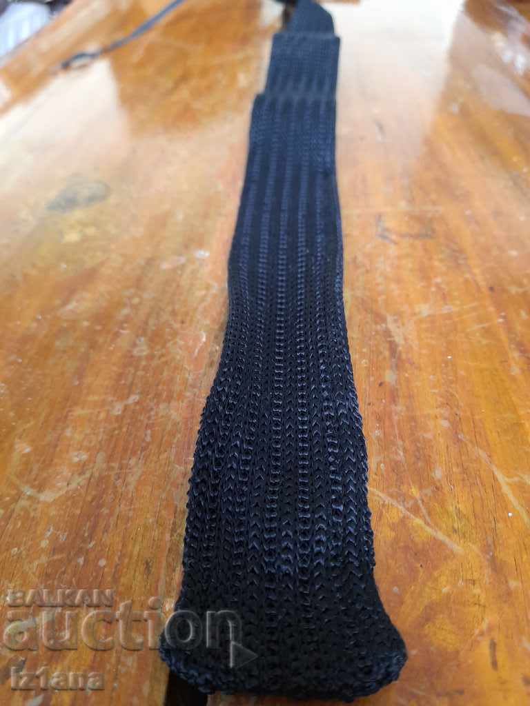 Auction An old tie Auction An old tie