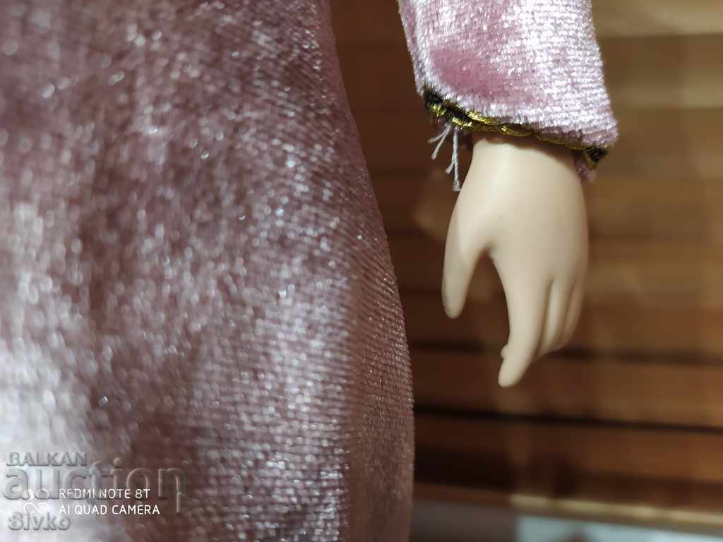 Auction Doll collectible porcelain adjustable stand Auction Doll collectible porcelain adjustable stand