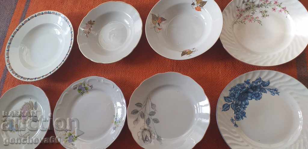 Auction Large plates Bulgarian porcelain 8 pieces Auction Large plates Bulgarian porcelain 8 pieces