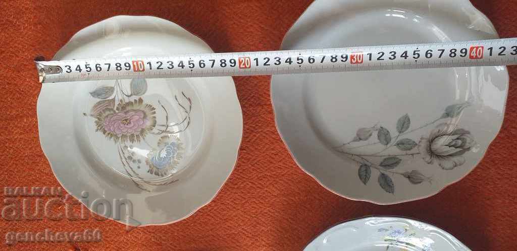 Large plates Bulgarian porcelain 8 pieces - 7 Large plates Bulgarian porcelain 8 pieces - 7