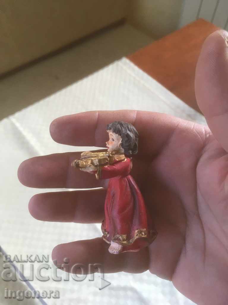 FIGURĂ DE PORCELAN STATUA VIORĂ FIGURĂ DE PORCELAN STATUA VIORĂ