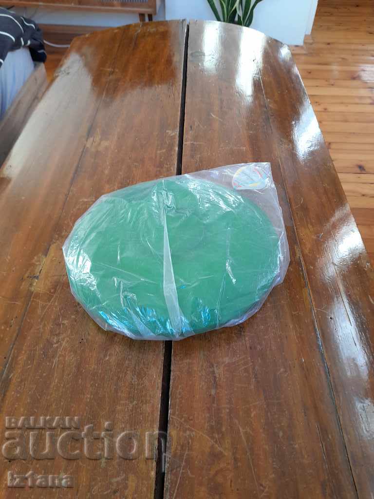 Old flying saucer Old flying saucer