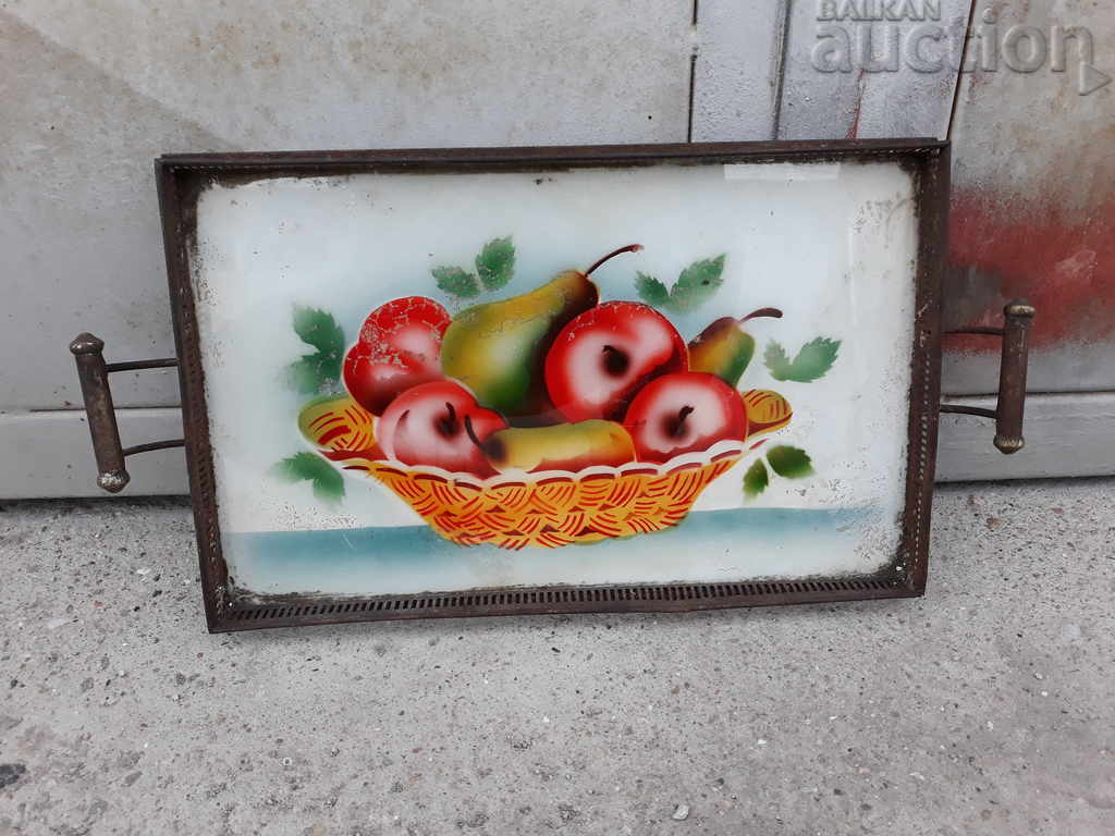 Vintage retro vintage tray with price 35.00 BGN | € 17.90 Vintage retro vintage tray with price 35.00 BGN | € 17.90