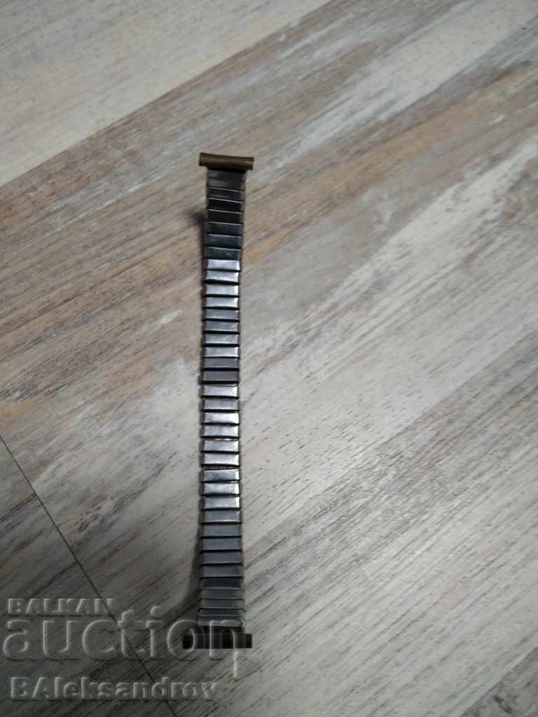 Delivery of Old elastic watch chain Delivery of Old elastic watch chain