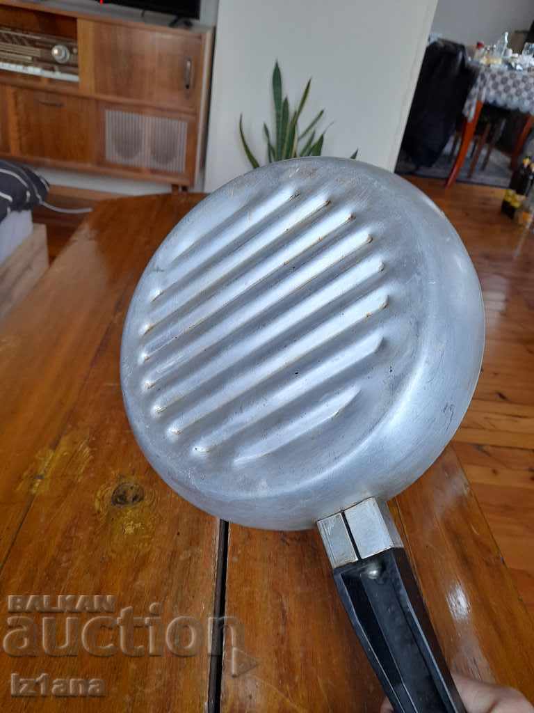 Δημοπρασία Παλιό ταψί αλουμινίου Δημοπρασία Παλιό ταψί αλουμινίου