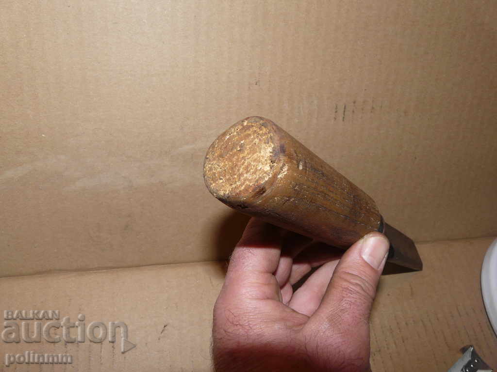 Delivery of Old German massive chisel - 71 Delivery of Old German massive chisel - 71