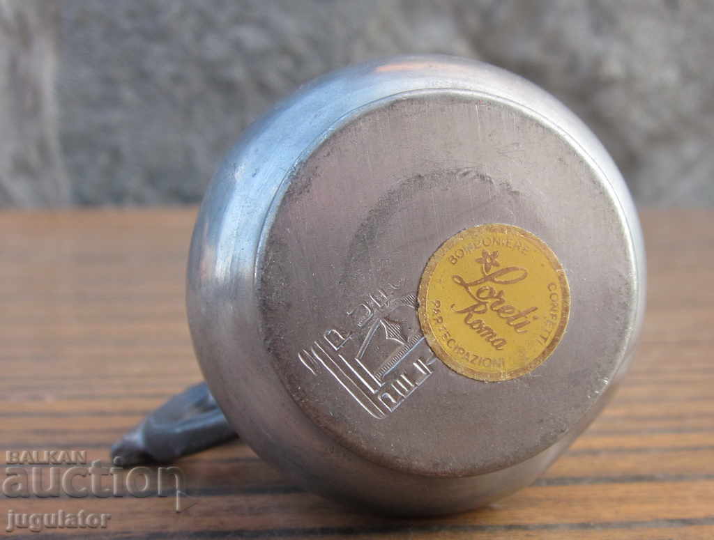 Loreti old Italian metal marked milk jug - 6 Loreti old Italian metal marked milk jug - 6