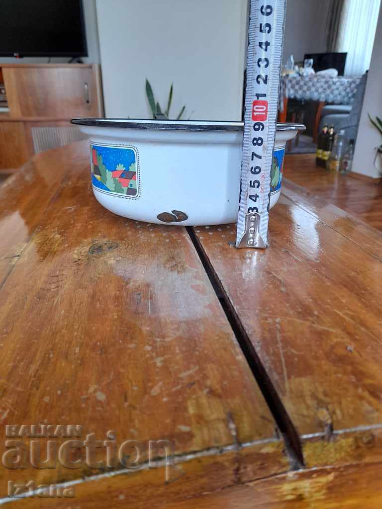 Old enameled strainer, colander with price 32.00 BGN | € 16.36