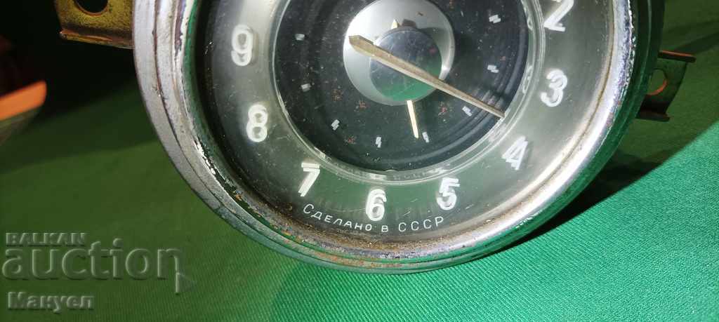 I am selling an old part for a GAZ21-VOLGA car with price 120.00 BGN | € 61.36