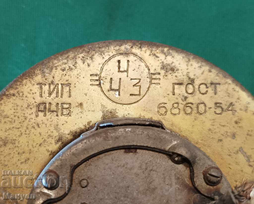 I am selling an old part for a GAZ21-VOLGA car - 7