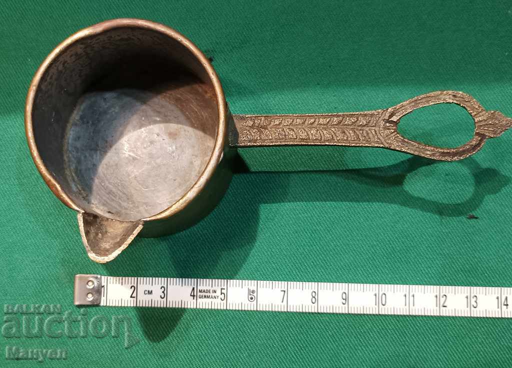 Delivery of I am selling an old and interesting pot Delivery of I am selling an old and interesting pot