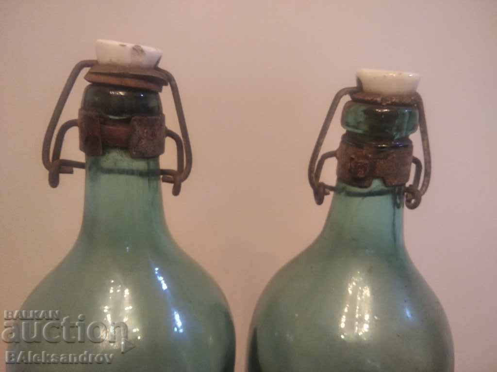 Licitație Lot de sticle din perioada imperiala cu capace de portelan