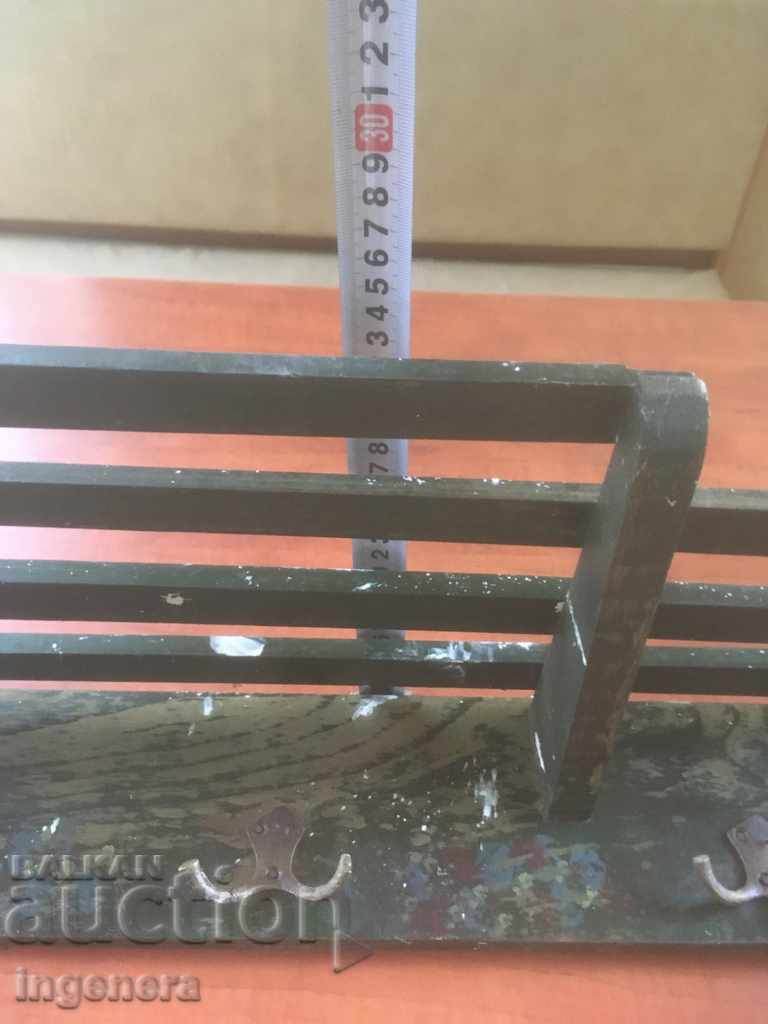 Auction HANGER HANGER 4 PAIRS ANTIQUE WOOD BRASS Auction HANGER HANGER 4 PAIRS ANTIQUE WOOD BRASS