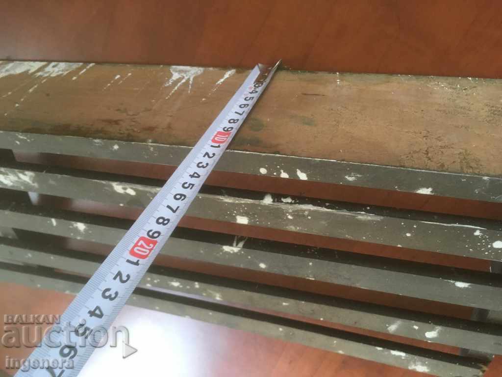 Delivery of HANGER HANGER 4 PAIRS ANTIQUE WOOD BRASS Delivery of HANGER HANGER 4 PAIRS ANTIQUE WOOD BRASS