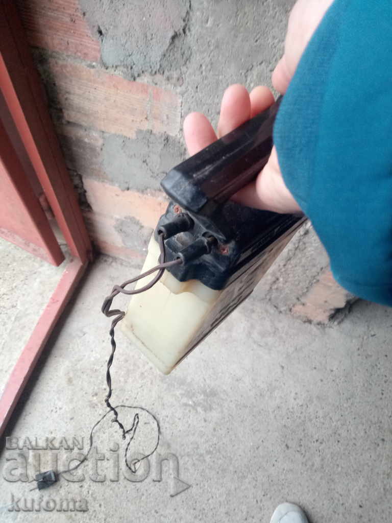 Veche lampă reîncărcabilă rusească PHAR-3 - 6 Veche lampă reîncărcabilă rusească PHAR-3 - 6