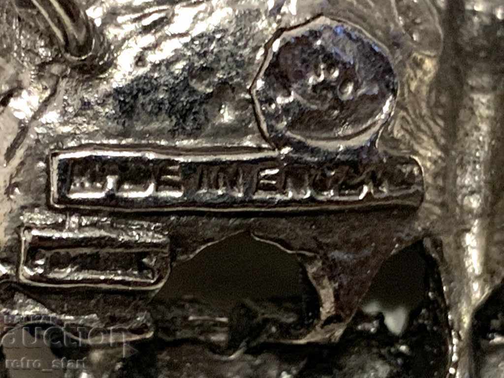 Collectible pendants Iron Maiden England 1992 - 6 Collectible pendants Iron Maiden England 1992 - 6