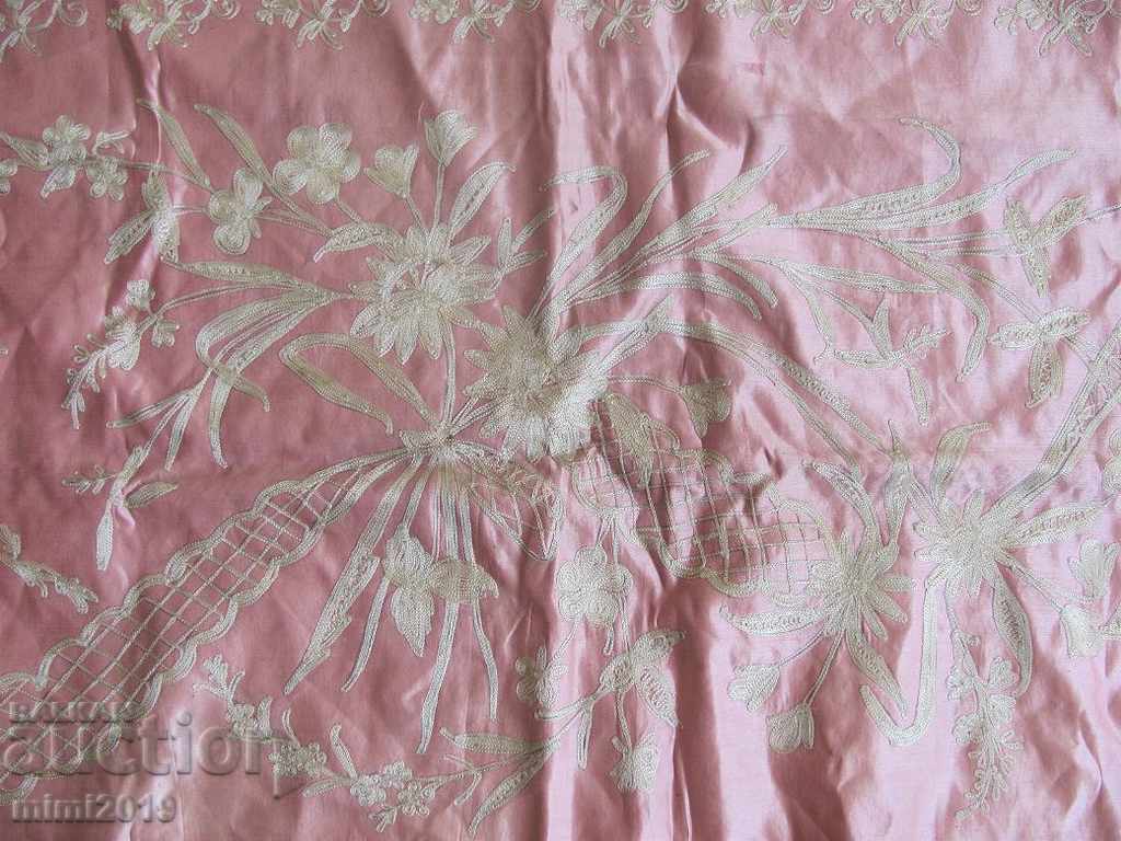 Auction 20 Handmade 2 Carpets for Wall, Carpets Auction 20 Handmade 2 Carpets for Wall, Carpets