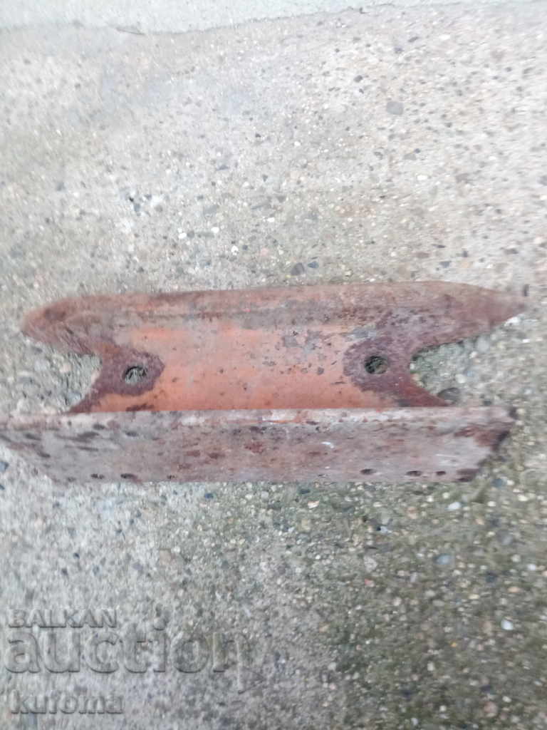 Delivery of An old anvil Delivery of An old anvil