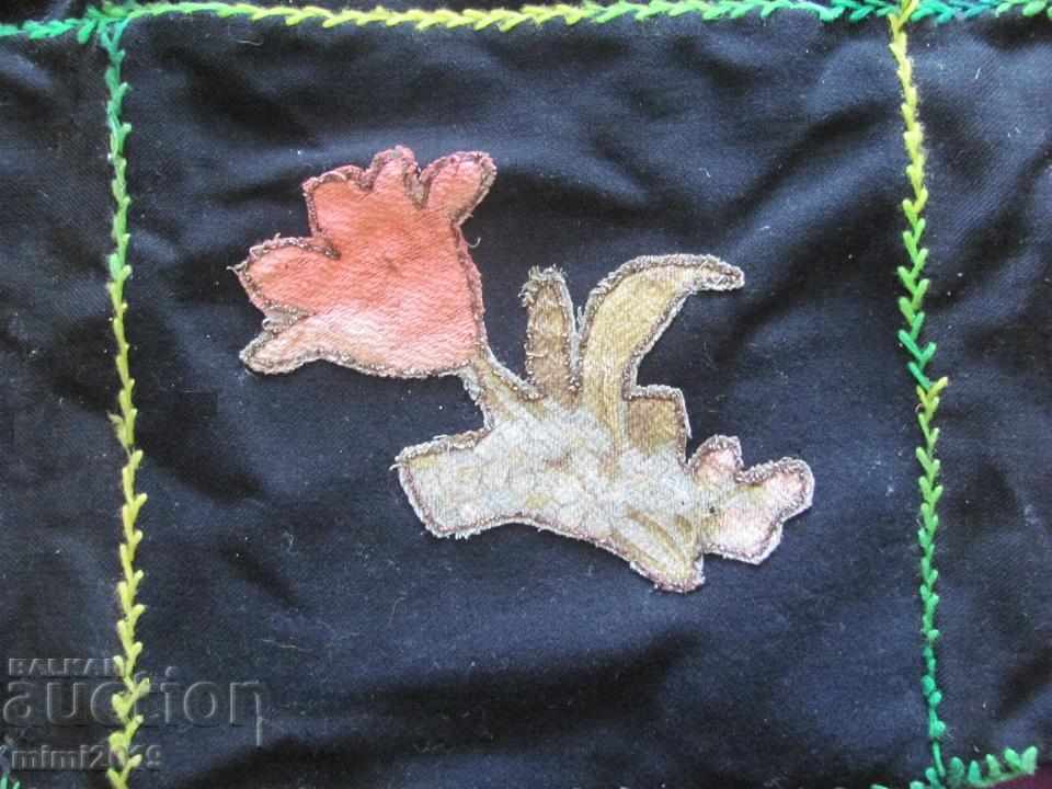 Delivery of 19th Century Handmade Tablecloth, Table Box