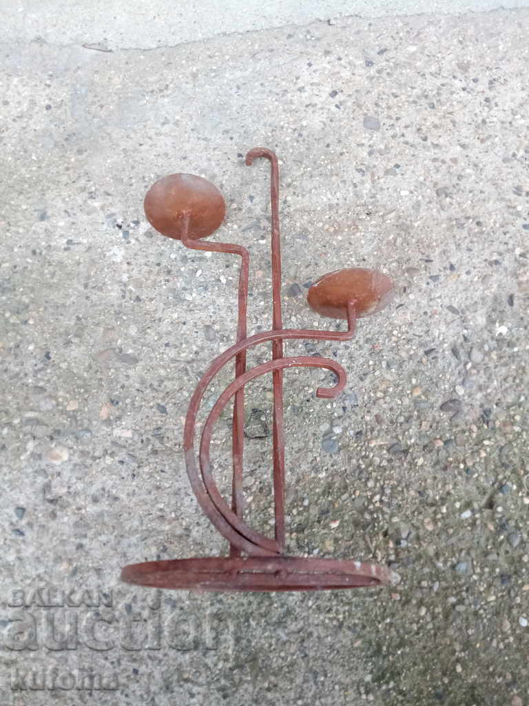 Delivery of Metal candlestick Delivery of Metal candlestick