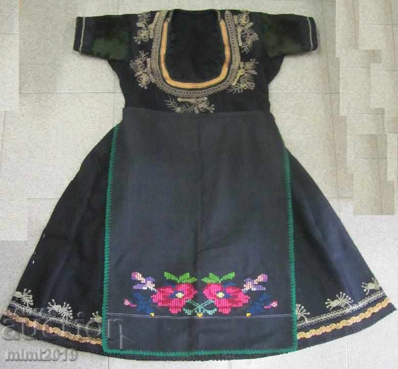 Costum de damă de artă populară din secolul al XIX-lea, țesătură groasă de lână și beteală