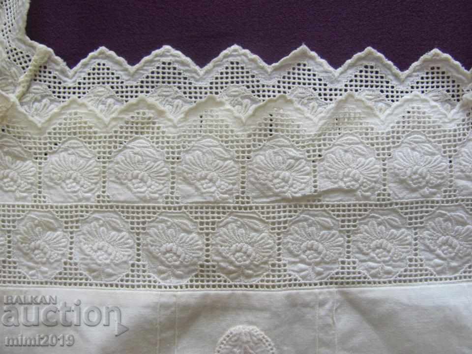 19th century Children's Nightwear with Monogram - 5 19th century Children's Nightwear with Monogram - 5