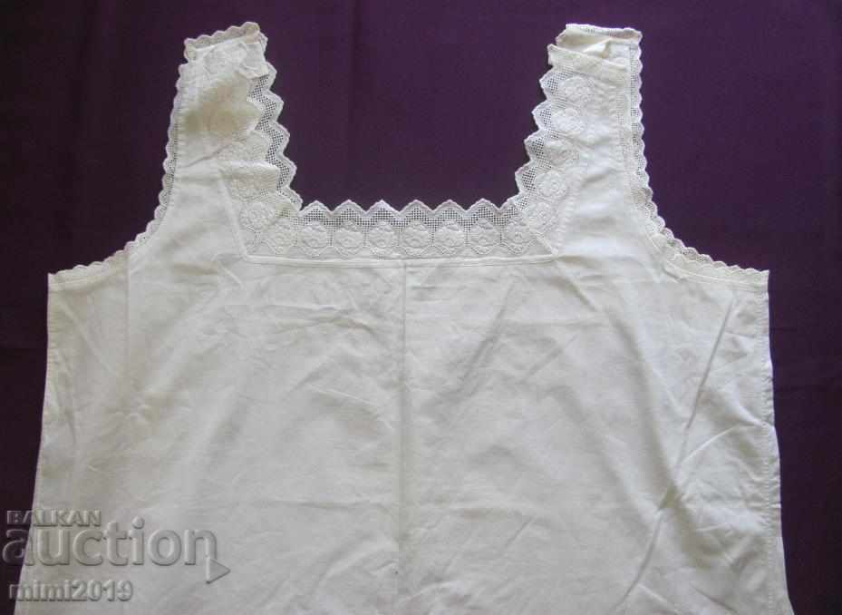 19th century Children's Nightwear with Monogram - 7 19th century Children's Nightwear with Monogram - 7