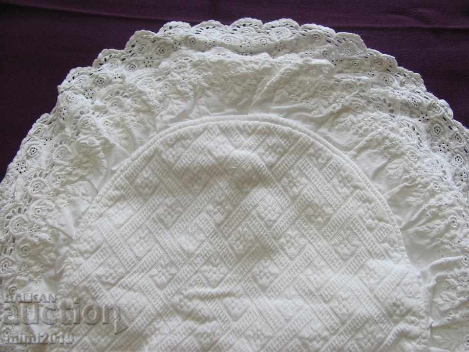 Delivery of 19th Century Baby Lace Set Delivery of 19th Century Baby Lace Set