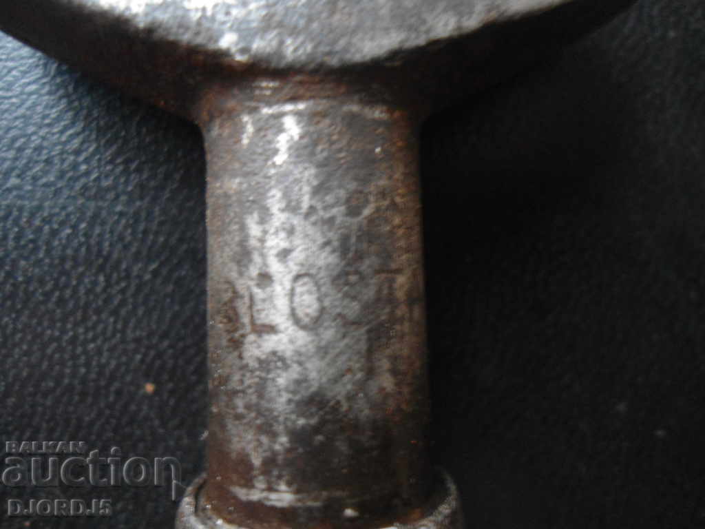 Old sliding key, marking - 5 Old sliding key, marking - 5