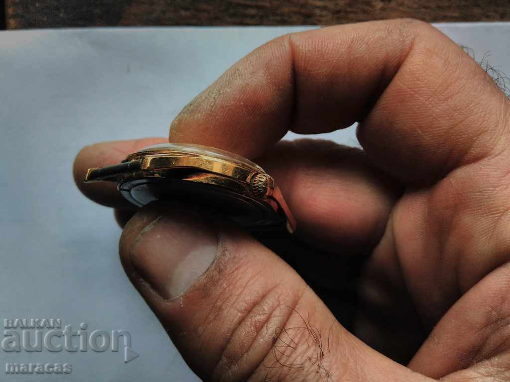 Soviet gold-plated watches. - 5 Soviet gold-plated watches. - 5