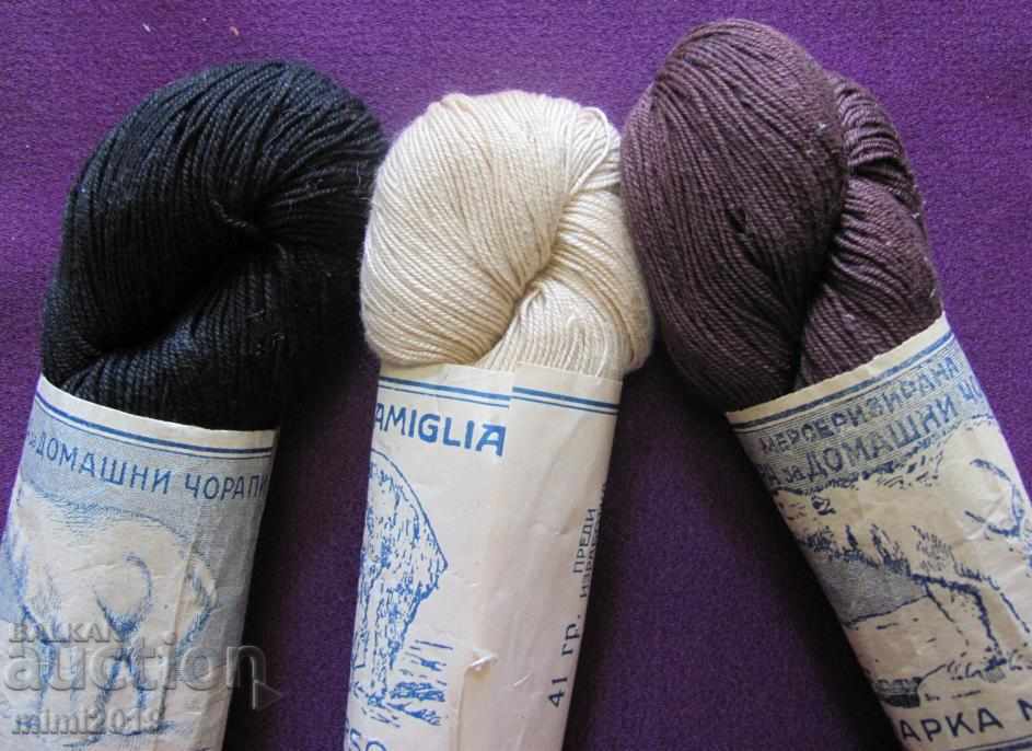 Auction Vintage Cotton Threads for Knitting Socks Auction Vintage Cotton Threads for Knitting Socks