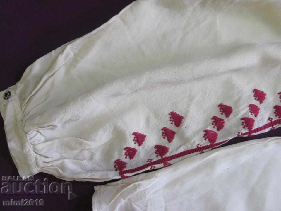 Delivery of Vintage Silk Women's Shirt hand embroidery Delivery of Vintage Silk Women's Shirt hand embroidery