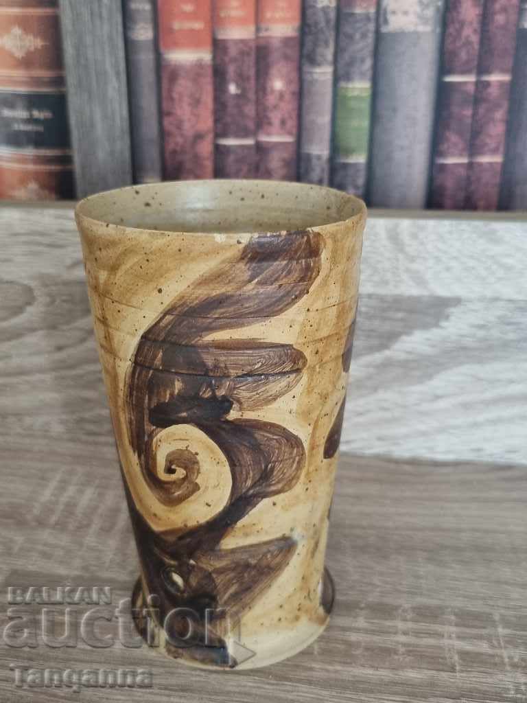 Great vase with price 10.00 BGN | € 5.11 Great vase with price 10.00 BGN | € 5.11