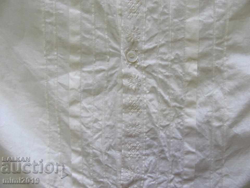 Auction 19th Century Cotton Shirt Auction 19th Century Cotton Shirt