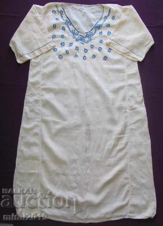 19th Century Hand Embroidered Nightwear Silk Kenar