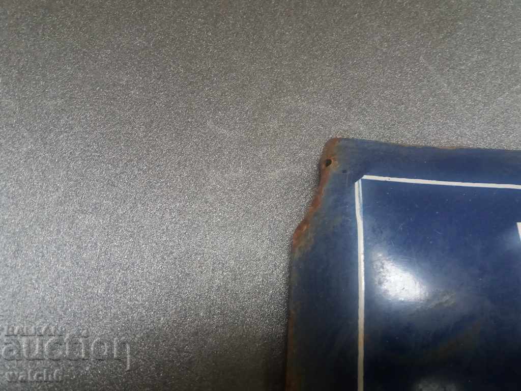 Delivery of Porcelain plate Delivery of Porcelain plate