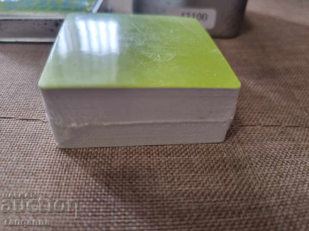 Auction  Intelligence test game