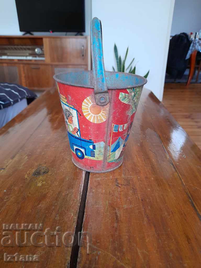 Old baby bucket, a bucket with price 22.00 BGN | € 11.25 Old baby bucket, a bucket with price 22.00 BGN | € 11.25
