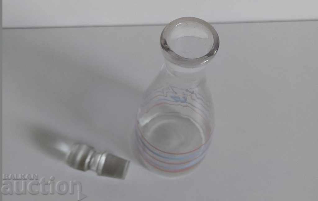 OLD GLASS CAFE BOTTLE BOTTLE WINE BRANDY CLEAR WATER - 5 OLD GLASS CAFE BOTTLE BOTTLE WINE BRANDY CLEAR WATER - 5