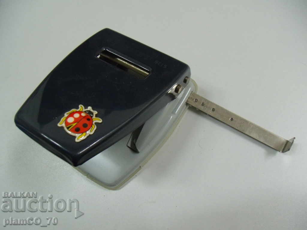 Delivery of № * 5888 old LEITZ perforator Delivery of № * 5888 old LEITZ perforator