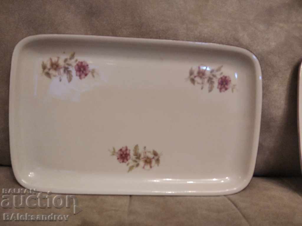 Auction  Porcelain rectangular plates