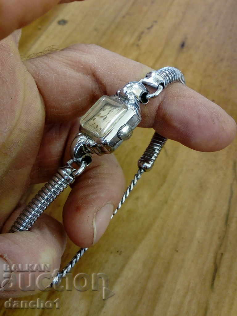 Auction  Ladies Watch Elix