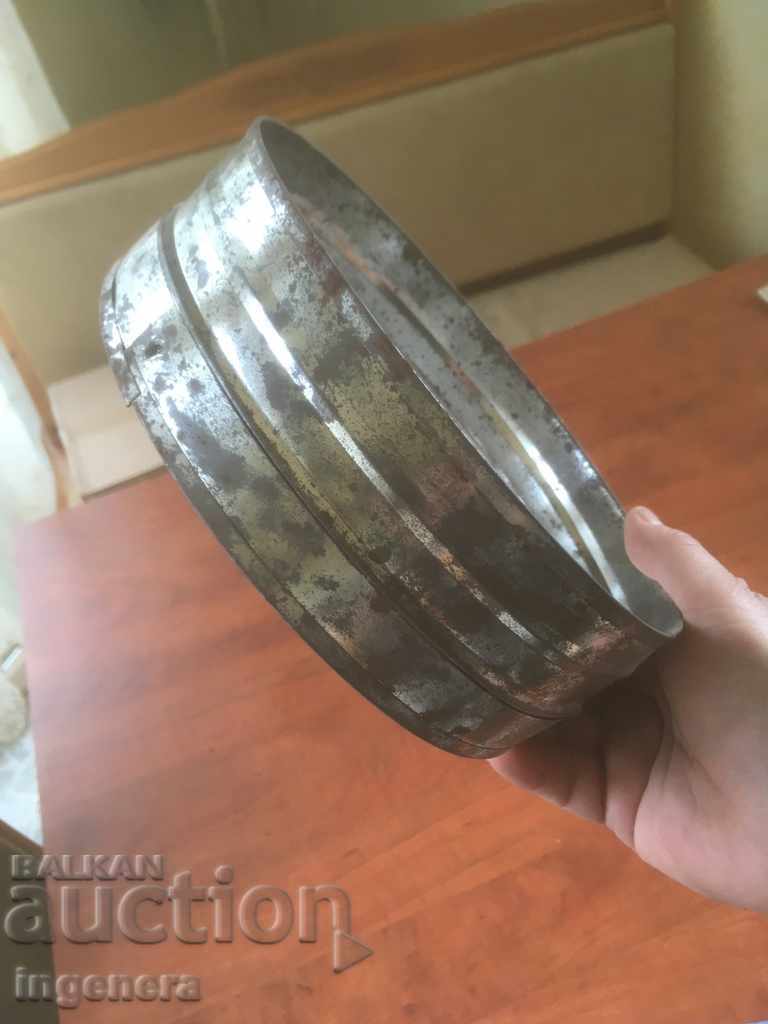 Delivery of HOUSEHOLD SCREEN METAL OLD Delivery of HOUSEHOLD SCREEN METAL OLD