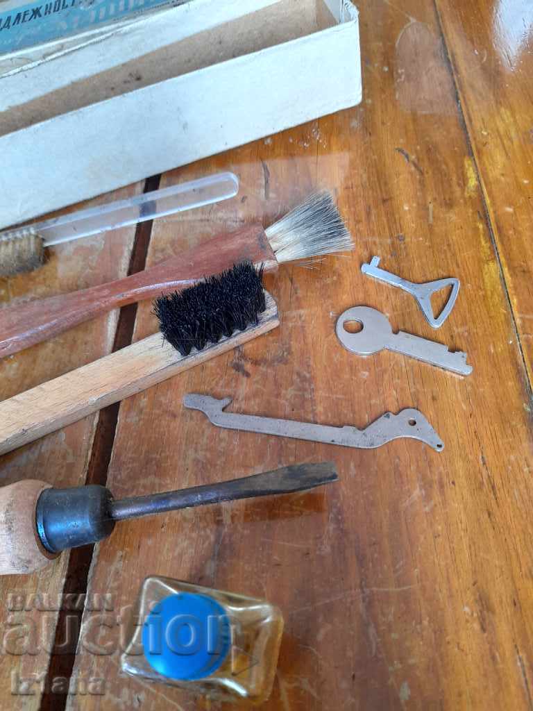 Accesorii vechi pentru mașini de scris - 6