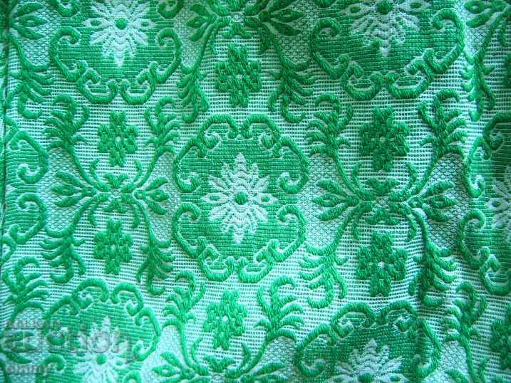 Delivery of Woolen woven bed cover, 1970s - 200 x 200 cm Delivery of Woolen woven bed cover, 1970s - 200 x 200 cm