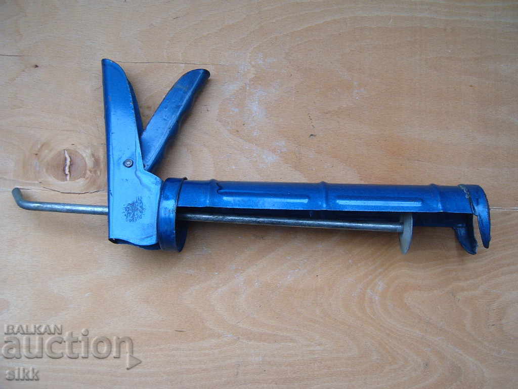 Pistol pentru silicon Pistol pentru silicon