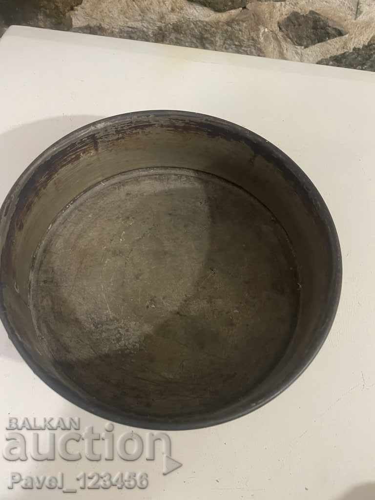 Delivery of old metal vessel Delivery of old metal vessel