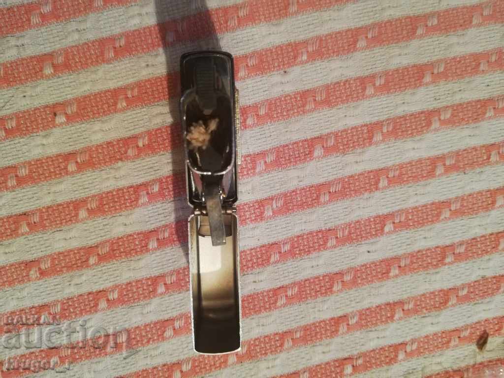 An old lighter - 6