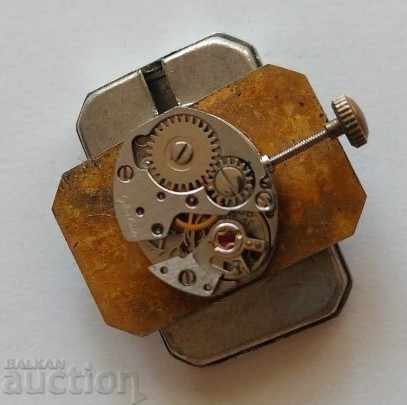 Παράδοση SOC ΓΥΝΑΙΚΕΙΟ ΧΡΥΣΟ ΡΟΛΟΙ ΡΟΛΟΙ GUB GLASHUTTE Παράδοση SOC ΓΥΝΑΙΚΕΙΟ ΧΡΥΣΟ ΡΟΛΟΙ ΡΟΛΟΙ GUB GLASHUTTE